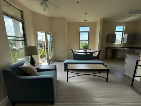 870 Mayson Turner Road NW, Atlanta, GA 30314