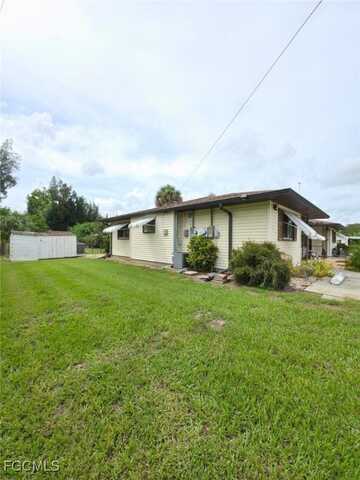 1875 Sadler Road, North Fort Myers, FL 33917