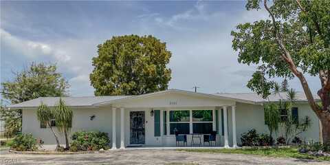 3131 Calusa Avenue, Naples, FL 34112