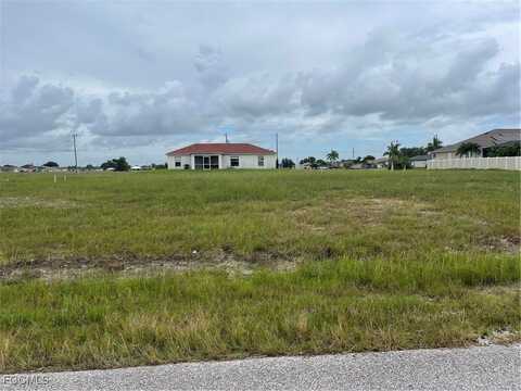 423 NW 11th Street, Cape Coral, FL 33993