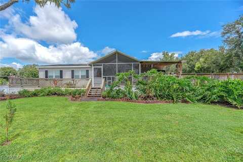 4936 Steve Reeves Lane, Plant City, FL 33565