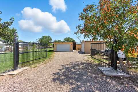 6 PALO ALTO Road, Belen, NM 87002