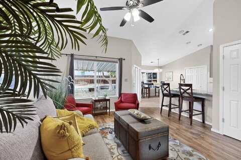 6705 MESA SOLANA Place NW, Albuquerque, NM 87120