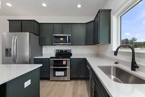 201 LANGLEY DR, WAYNESBORO, VA 22980