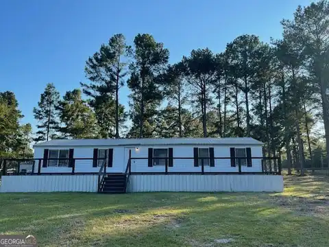1449 Hulsey, Metter, GA 30439