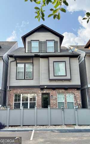 204 DELLWOOD, Smyrna, GA 30080