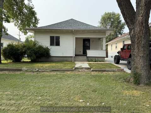 714 W 6th Street, Grand Island, NE 68801