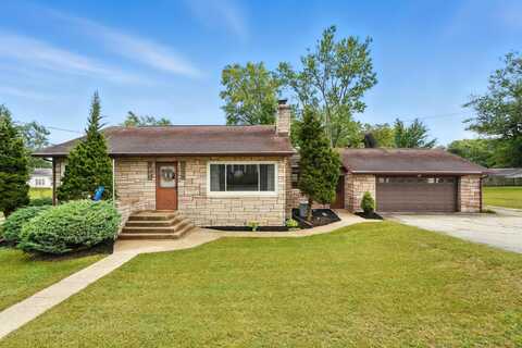 401 10th Street SW, DeMotte, IN 46310