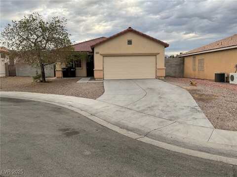 3216 Standing Bear Court, North Las Vegas, NV 89031