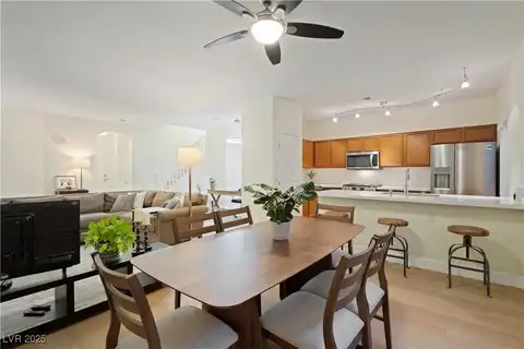 9303 Gilcrease Avenue, Las Vegas, NV 89149