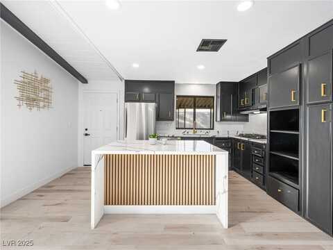 3532 Isle Royale Drive, Las Vegas, NV 89122