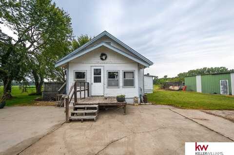169 Road 3500, Superior, NE 68978