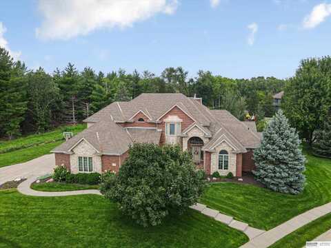 17070 Pasadena Court, Omaha, NE 68130
