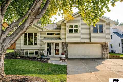 3011 S 144th Avenue, Omaha, NE 68144
