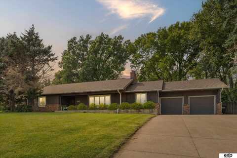 1602 S 75 Street, Omaha, NE 68124
