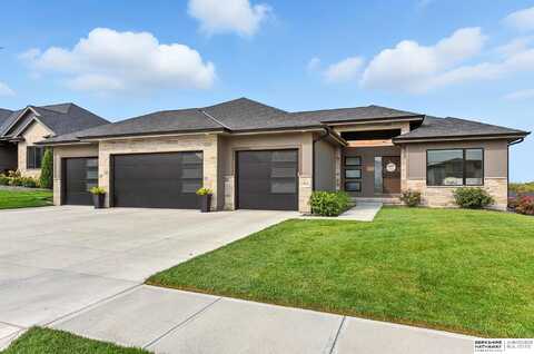 19014 Acorn Drive, Gretna, NE 68028