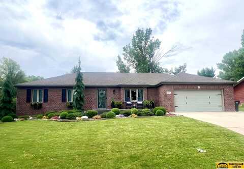 1411 Country Club Lane, Beatrice, NE 68310