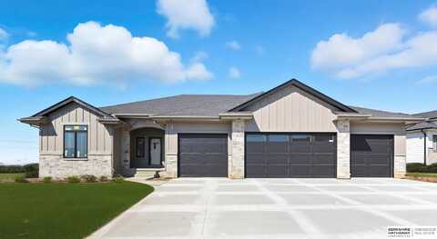 5404 N 196th Avenue, Elkhorn, NE 68022