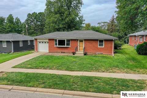 4330 X Street, Lincoln, NE 68503