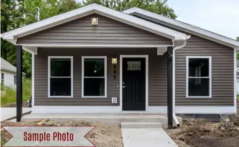 307 N Van Dorn Street, Jackson, MI 49201