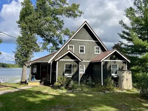 7832 US Highway 10, Branch, MI 49402