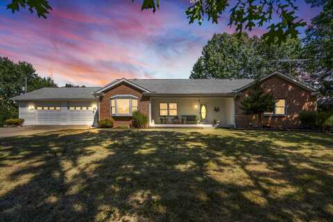 16850 Roe Road, Chelsea, MI 48118