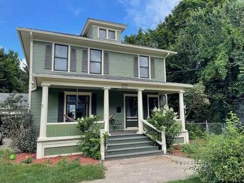 628 W Green Street, Marshall, MI 49068