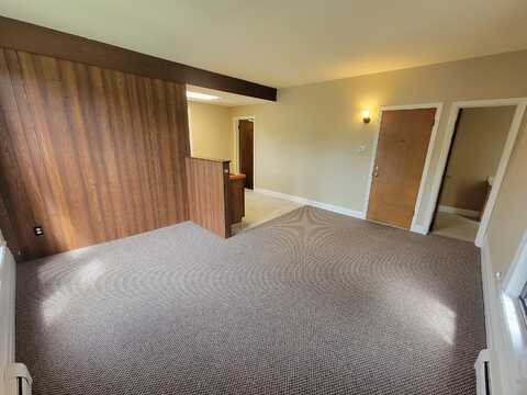 428 1st Street, Manistee, MI 49660