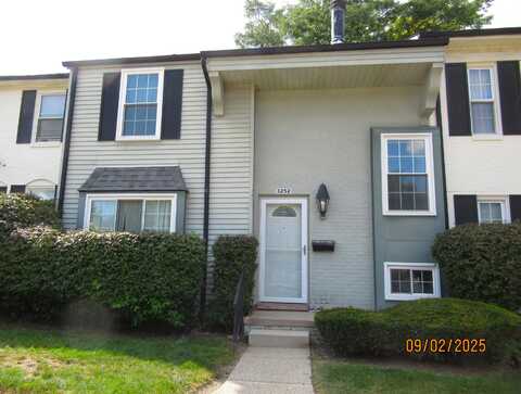3252 Bolgos Circle, Ann Arbor, MI 48105
