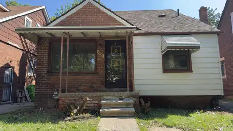 8294 Northlawn Street, Detroit, MI 48204