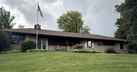 3343 Springbrook Drive NW, Grand Rapids, MI 49544