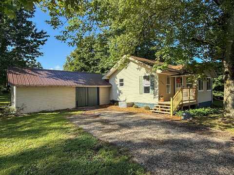 29270 Pokagon Street, Dowagiac, MI 49047