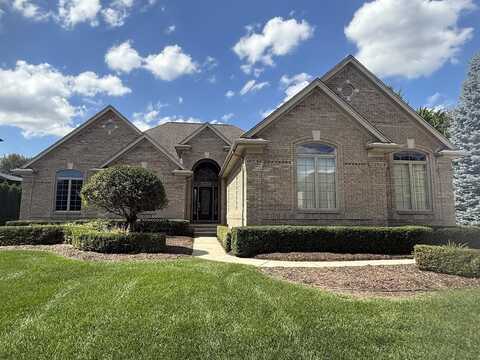 52221 Chickadee Lane, Shelby, MI 48315