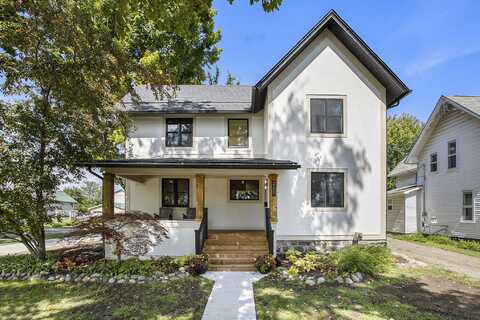225 E Liberty Street, South Lyon, MI 48178