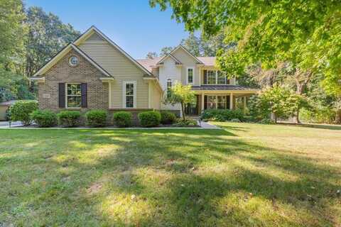 6420 Woodvine Drive, Chelsea, MI 48118