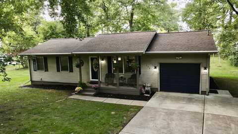 132 Clyde James Road, Pleasant Lake, MI 49272