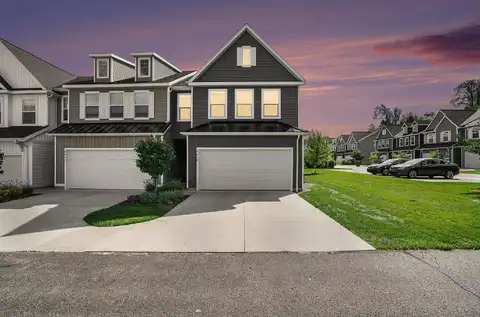 4828 Stonewood River Avenue SW, Wyoming, MI 49418