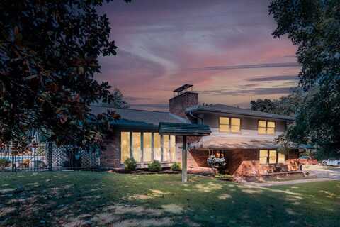 161 Brewster Road, Hollister, MO 65672
