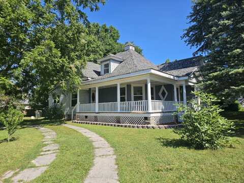 503 Mcnatt Avenue, Aurora, MO 65605