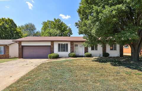 2943 S Dayton Avenue, Springfield, MO 65807