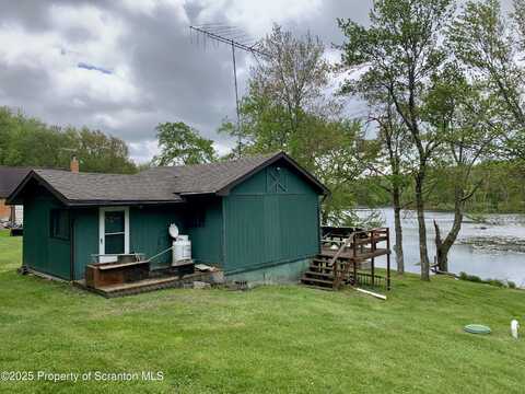 434 Romobe Lake Road, Thompson, PA 18465