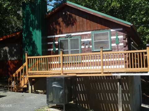 1510 Ridgecrest Drive, Sevierville, TN 37876