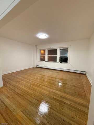 46 Broadway, Passaic, NJ 07055