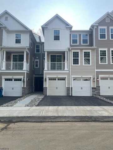 119 Myrtle Rd, Warren, NJ 07059