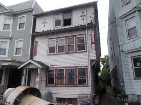 29 Sharon Ave, Irvington, NJ 07111