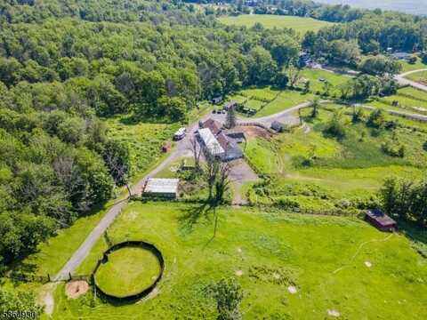 10 Pidgeon Hill Rd, Wantage, NJ 07461