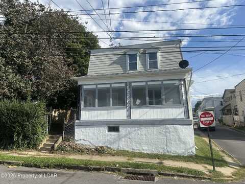 228 S Hancock Street, Beach Haven, PA 18702