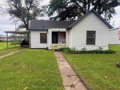 909 E 2nd Ave, Hutchinson, KS 67501