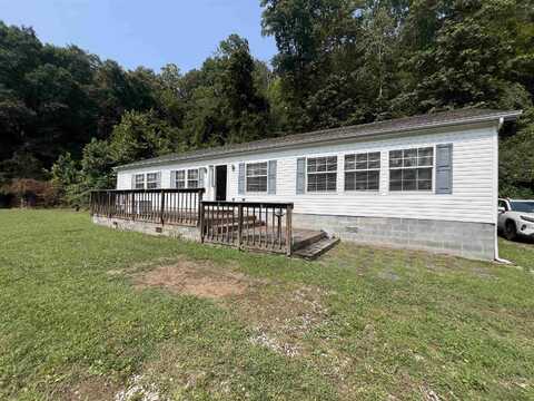 2964 E Mud River Road, Milton, WV 25541