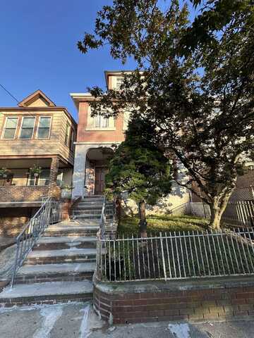 316 AVENUE B, Bayonne, NJ 07002